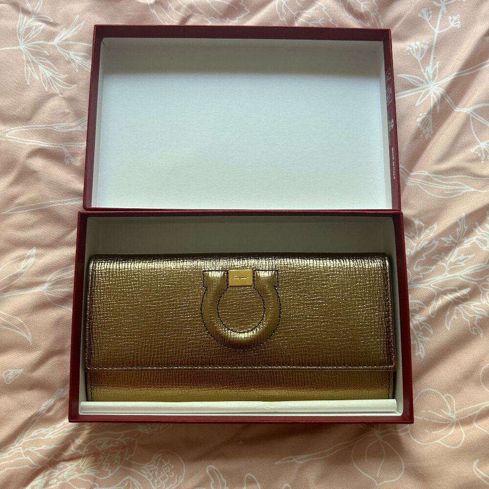 Salvatore Ferragamo Florentine leather wallet
